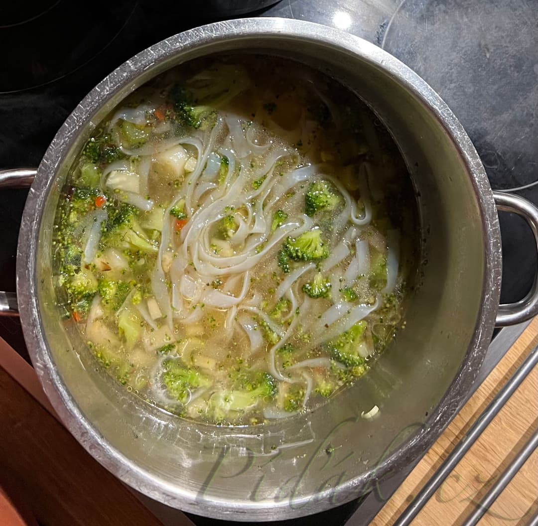 1. obrázek Keto nízkosacharidová polévka 