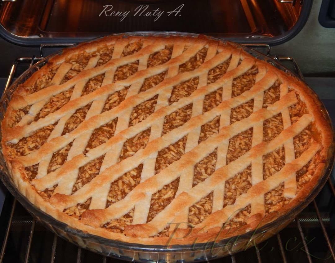 1. obrázek Linecký mřížkový koláč 