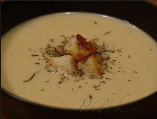 1. obrázek Krémová celerová polévka