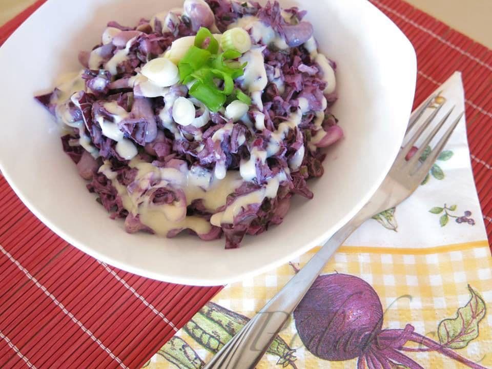 1. obrázek Zelný salát s kešu zálivkou 