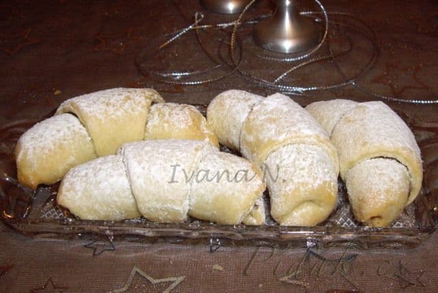 1. obrázek Křehoučké rohlíčky ze zakysané smetany