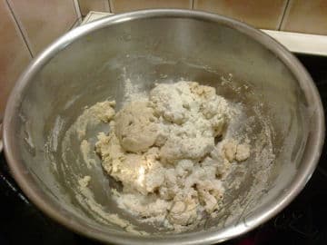 3. obrázek Perník s povidly a ořechy