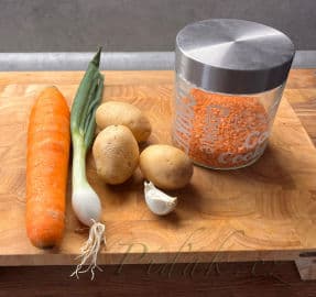 3. obrázek Polévka s červenou čočkou