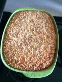 5. obrázek Koláč z drobenkového těsta se švestkami a tvarohem