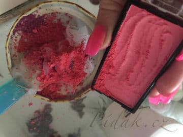 5. obrázek Domácí lesk na rty by Romča 