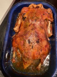 2. obrázek Kachna s červeným zelím a bramborovým knedlíkem 