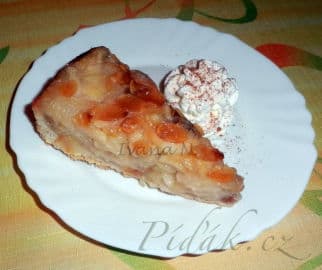 2. obrázek Medový koláč s jablky 